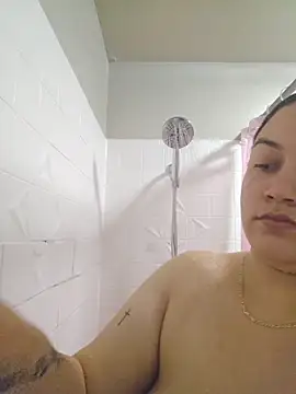 honeeyyy pot online show from 12/20/25, 05:14