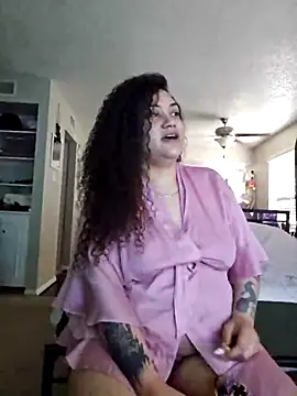 Snapshot of honeeyyy_pot chatting on 02/12/26, 09:54 honeeyyy pot online show from 02/12/26, 09:54