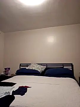 Snapshot of honeeyyy_pot chatting on 04/09/26, 05:51 honeeyyy pot online show from 04/09/26, 05:51