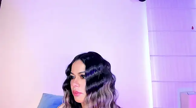 summer holiday online show from 12/10/24, 03:20