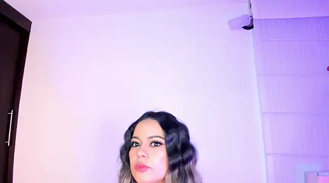 summer holiday online show from 12/17/24, 04:34