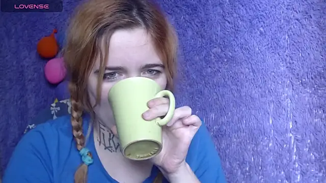 Yours good mood online show from 10/21/25, 11:11