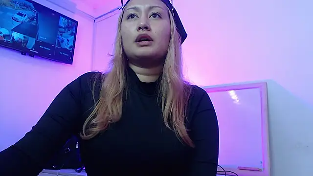 KorayRoussel online show from 02/28/26, 03:02