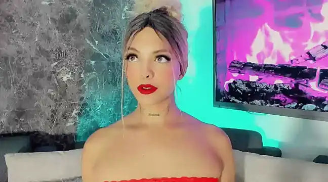 Emmaa Saenz  online show from 12/09/24, 09:16