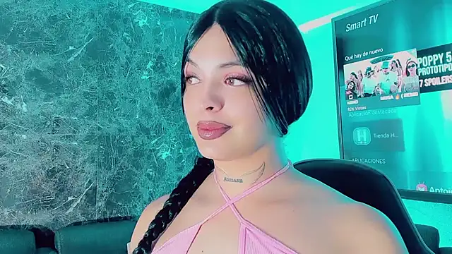 Emmaa Saenz  online show from 01/17/26, 06:22