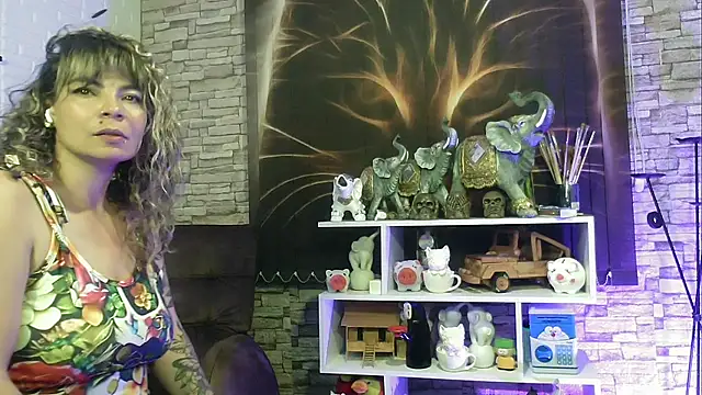 Snapshot of charlotedoll chatting on 03/02/25, 08:07 charlotedoll online show from 03/02/25, 08:07