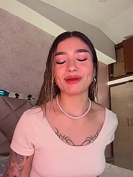 Arianavillada online show from 02/12/26, 03:34