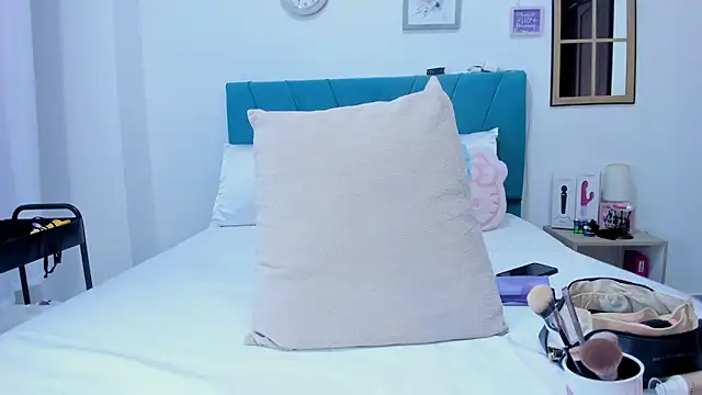 kamila lopez online show from 04/07/26, 09:26