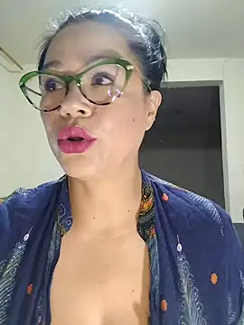 naughty doll horny online show from 02/26/26, 09:41