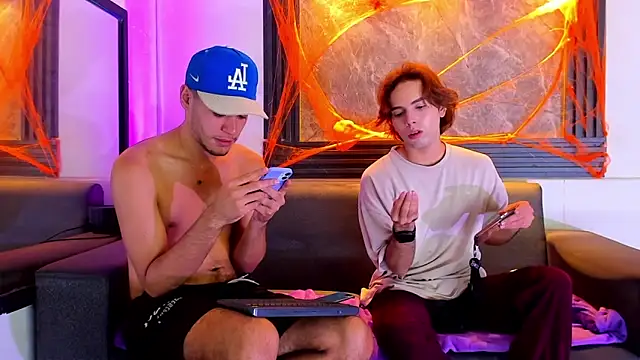 liam genner  online show from 10/23/25, 08:18