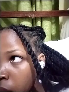 queen-sasha online show from 10/19/25, 06:52