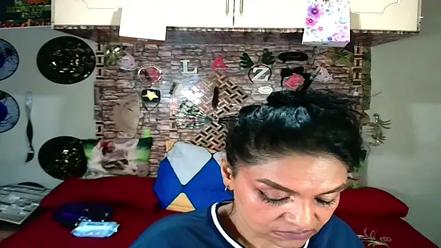 Indian Blaze00 online show from 10/18/25, 12:13