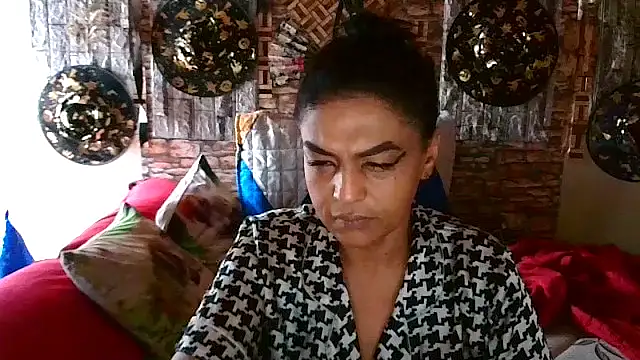 Indian Blaze00 online show from 10/19/25, 08:37