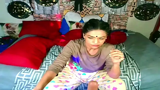 Indian Blaze00 online show from 10/22/25, 10:53