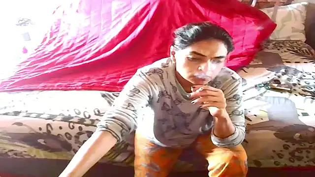 Indian Blaze00 online show from 12/21/25, 09:38