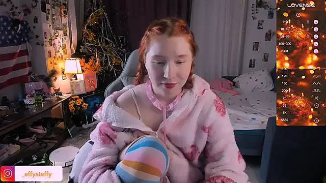 CallMeEffy1 online show from 01/13/25, 12:19