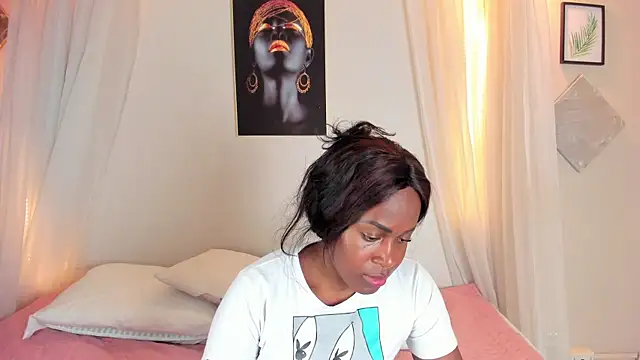 Kenia Montez online show from 01/18/25, 05:20