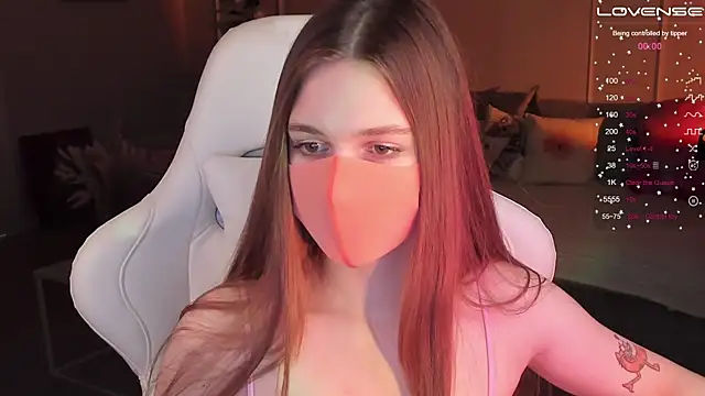 Frau Lina online show from 01/17/25, 06:02