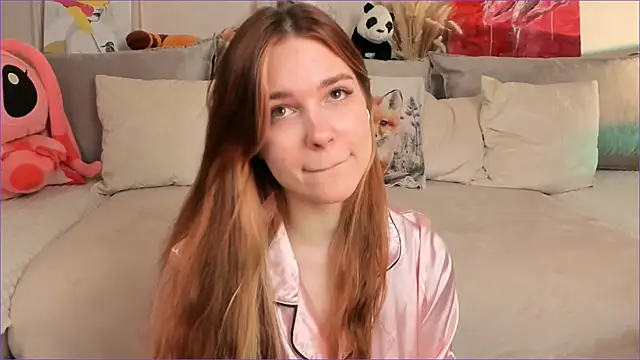 Frau Lina online show from 11/08/25, 02:17