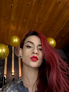 Snapshot of Liilith_goddess_ chatting on 12/31/24, 02:14 Liilith goddess online show from 12/31/24, 02:14