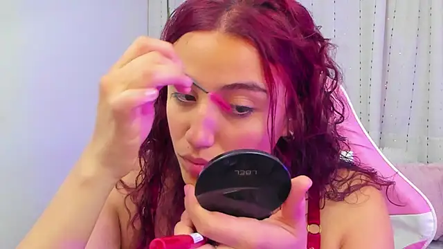 Snapshot of veronicaxx69 chatting on 03/09/25, 03:22 veronicaxx69 online show from 03/09/25, 03:22