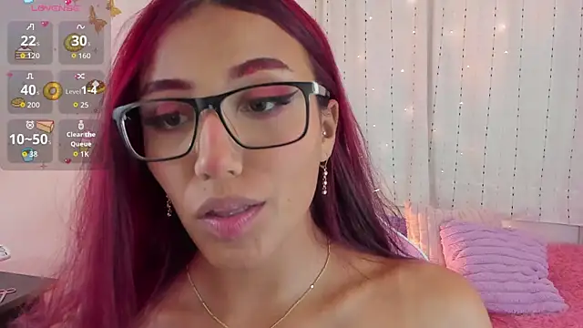 Snapshot of veronicaxx69 chatting on 09/28/25, 03:12 veronicaxx69 online show from 09/28/25, 03:12