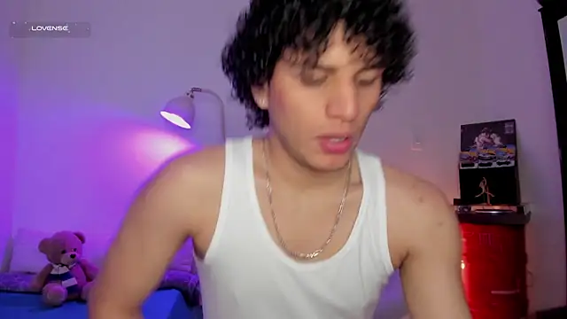 Curlblue online show from 01/06/26, 12:47