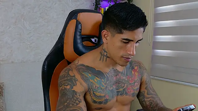 AdanReilly online show from 12/11/24, 08:18