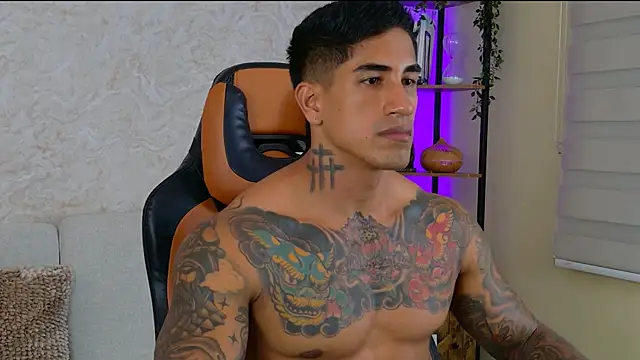 AdanReilly online show from 12/11/24, 11:32