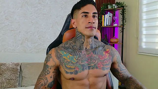 AdanReilly online show from 10/23/25, 08:40