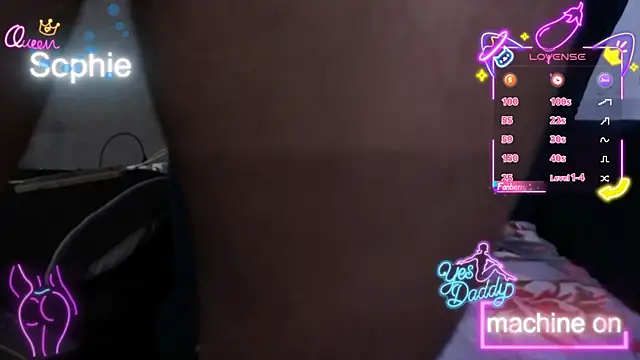 Sophiehuntress online show from 04/14/26, 09:48