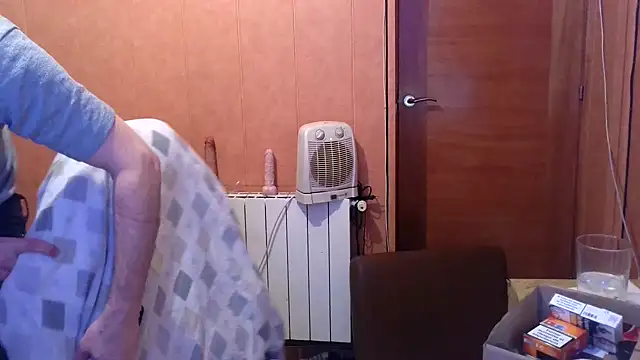 Lia Y PatrickX online show from 01/04/25, 01:52