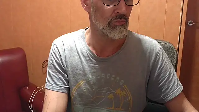 Lia Y PatrickX online show from 10/25/25, 02:41