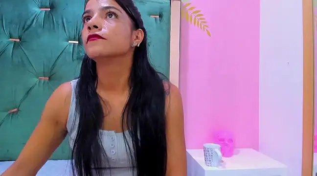 Hellen  4master online show from 02/01/25, 03:18