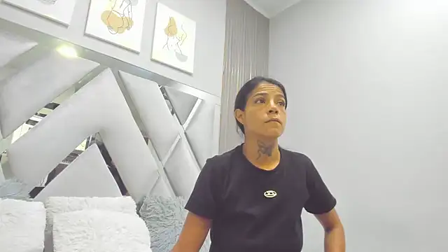 Hellen  4master online show from 01/06/26, 12:20