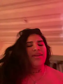 Snapshot of Badkittykim chatting on 01/04/25, 04:43 Badkittykim online show from 01/04/25, 04:43