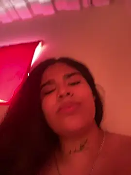 Snapshot of Badkittykim chatting on 01/26/25, 03:47 Badkittykim online show from 01/26/25, 03:47