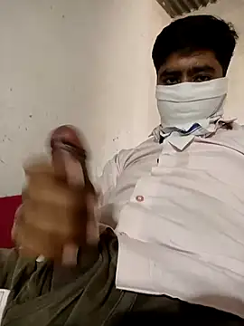 Snapshot of Pussy_lover_33 chatting on 02/16/25, 03:47 Pussy lover 33 online show from 02/16/25, 03:47