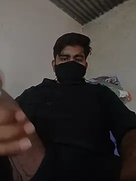 Snapshot of Pussy_lover_33 chatting on 10/29/25, 09:11 Pussy lover 33 online show from 10/29/25, 09:11