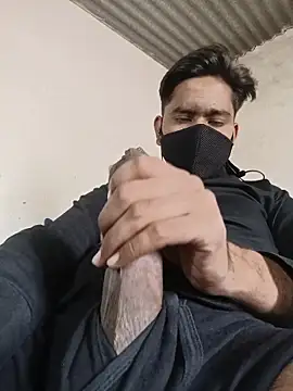 Snapshot of Pussy_lover_33 chatting on 03/03/26, 07:25 Pussy lover 33 online show from 03/03/26, 07:25