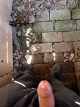 Snapshot of vadszex31 chatting on 03/20/25, 02:53 vadszex31 online show from 03/20/25, 02:53