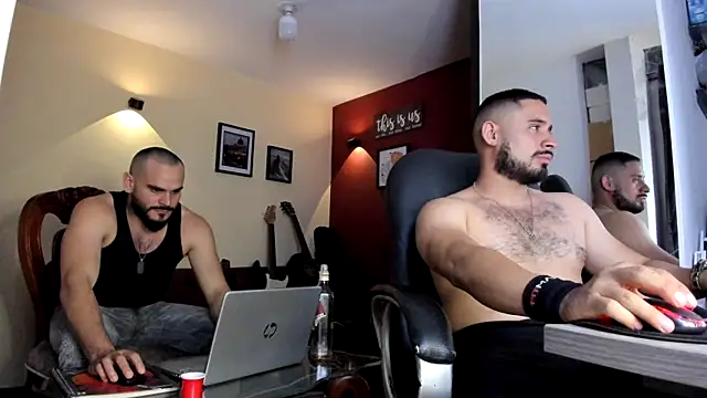 thesexlawyer1 online show from 04/23/26, 03:19