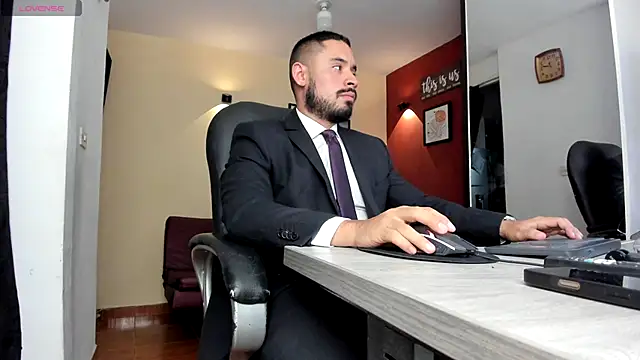 thesexlawyer1 online show from 05/04/26, 04:08