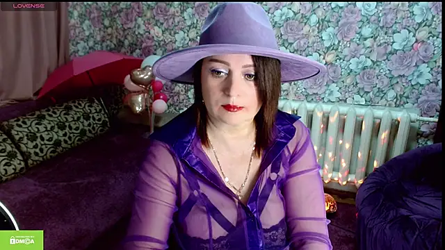 Julia-ru online show from 04/14/26, 06:25