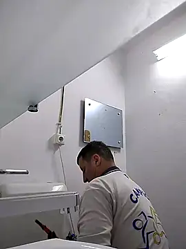 Snapshot of Sarpe84 chatting on 02/08/25, 08:31 Sarpe84 online show from 02/08/25, 08:31