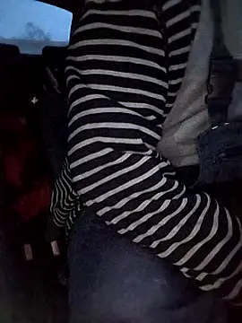 Snapshot of Sarpe84 chatting on 02/17/25, 04:53 Sarpe84 online show from 02/17/25, 04:53