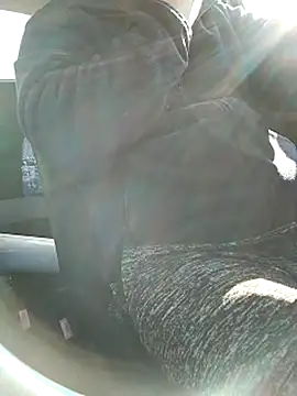 Snapshot of Sarpe84 chatting on 02/22/25, 01:13 Sarpe84 online show from 02/22/25, 01:13