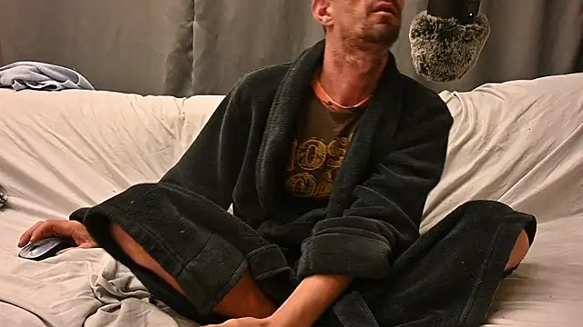 joeiandola online show from 09/30/25, 04:23