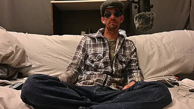 joeiandola online show from 10/16/25, 05:25