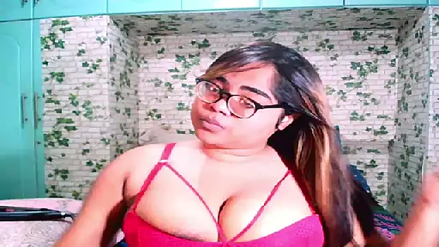 Indian Lola00 online show from 06/30/26, 08:21